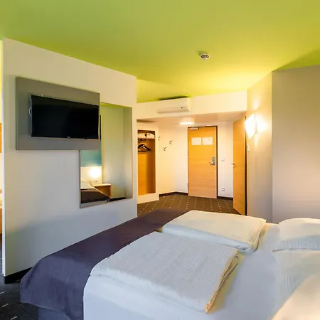 Hotel B&B Hotel Krefeld 2*