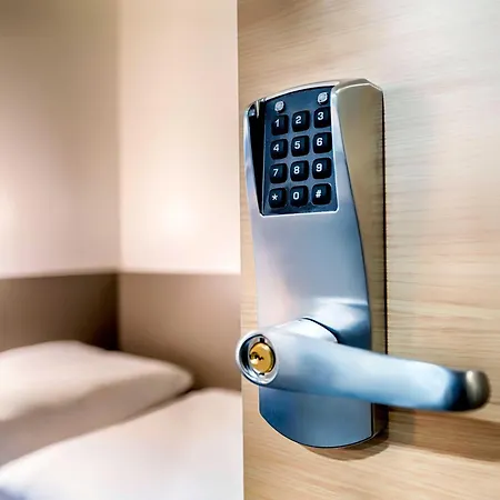 Krefeld-city ホテル クレーフェルト