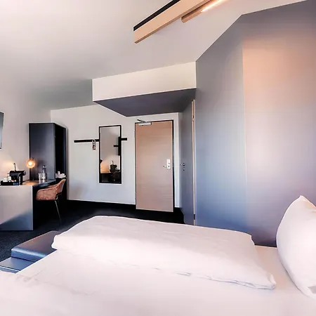 Krefeld-city Hotel 3*